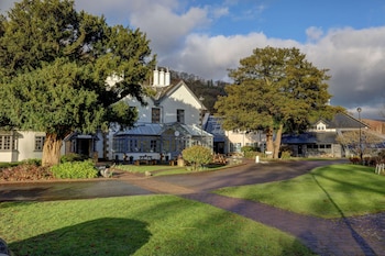 The Wild Pheasant Hotel & Spa - Hotels with Pet Rooms in Llangollen