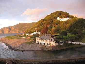 Rock House Hotel - Hotels with Pet Friendly Rooms in Lynmouth