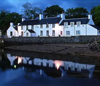 Inn At Ardgour - Inns with Pet Rooms in Fort William