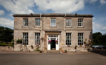 Marshall Meadows Country House Hotel - Hotels with Pet Rooms in Berwick-upon-Tweed