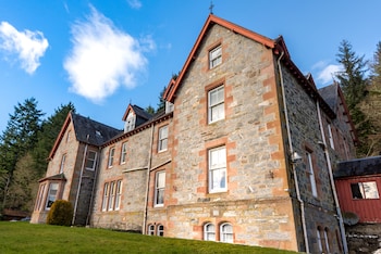 The Inch Hotel - Hotels with Pet Rooms in Fort Augustus