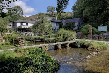 Beck Hall - Inns with Pet Rooms in Skipton