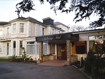 Anchorage Hotel - Hotels with Pet Friendly Rooms in Torquay