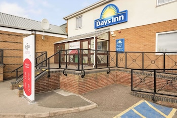 Days Inn By Wyndham Watford Gap - Hotels with Pet Friendly Rooms in Northampton