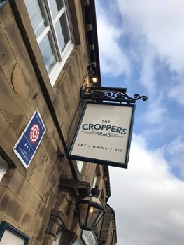 Croppers Arms - Inns with Pet Rooms in Huddersfield