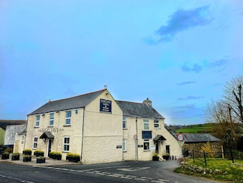 Mary Tavy Inn - Inns with Pet Rooms in Tavistock