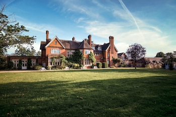 Cantley House Hotel - Hotels with Pet Rooms in Wokingham