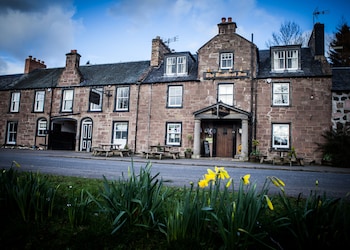 The Bankfoot Inn - Inns with Pet Friendly Rooms in Perth