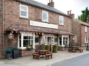 The George At Wath - Inns with Pet Rooms in Ripon