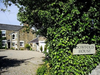 Dowfold House - B&Bs with Pet Rooms in Crook