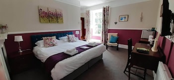 Score Valley Country House - Guest houses with Pet Rooms in Ilfracombe