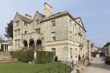 The Painswick - Hotels with Pet Rooms in Stroud