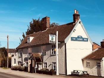 Cherry Tree Pub - Inns with Pet Rooms in Woodbridge