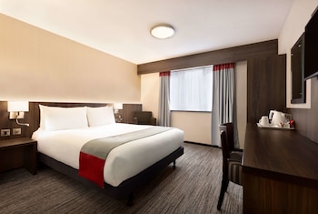 Ramada By Wyndham Cobham - Hotels with Pet Rooms in Cobham