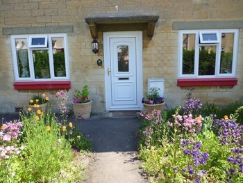 Calne Bed And Breakfast - B&Bs with Pet Rooms in Calne