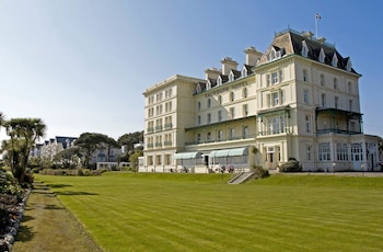 The Falmouth Hotel - Hotels with Pet Rooms in Falmouth