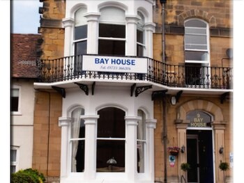 Bayhouse - B&Bs with Pet Rooms in Scarborough