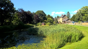 Haselbury Mill Hotel And Restaurant - Hotels with Pet Rooms in Crewkerne