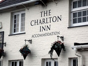 The Charlton Inn - Inns with Pet Friendly Rooms in Blandford Forum