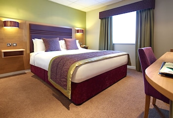 Briar Court Hotel - Hotels with Pet Rooms in Huddersfield