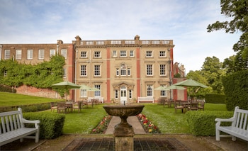 The Elms Hotel And Spa - Hotels with Pet Friendly Rooms in Worcester