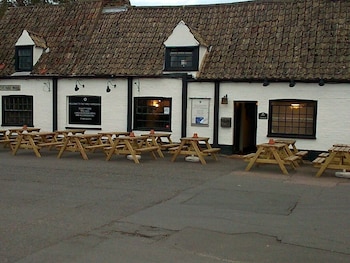 Three Horseshoes Inn - Inns with Pet Rooms in Huntingdon