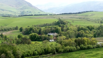 Overwater Hall - Hotels with Pet Friendly Rooms in Wigton