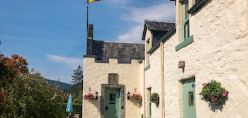 Creagan House - Inns with Pet Rooms in Callander