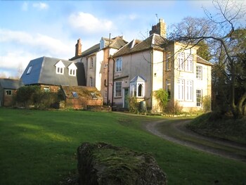 Bulmer Tye House - B&Bs with Pet Friendly Rooms in Sudbury