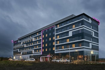 Moxy Aberdeen Airport - Hotels with Pet Friendly Rooms in Aberdeen