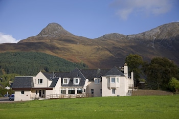 The Glencoe Inn - Inns with Pet Rooms in Ballachulish