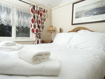 The Endeavour - Inns with Pet Rooms in Whitby