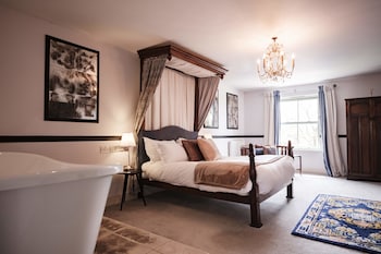 The Bower Inn - Inns with Pet Rooms in Bridgwater