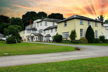 Best Western Exeter Lord Haldon Country Hotel - Hotels with Pet Rooms in Exeter