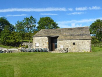 Skirfare Barn - Cottages with Pet Rooms in Skipton