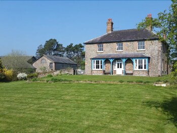 Upper Letton Farmhouse - B&Bs with Pet Rooms in Bucknell