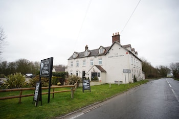 Horton Inn - B&Bs with Pet Rooms in Wimborne