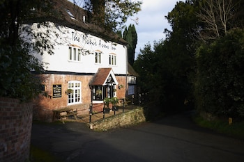 The Manor Arms Inn - Inns with Pet Rooms in Worcester