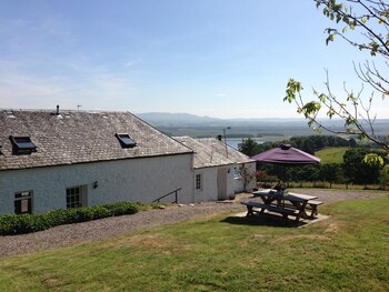 Nestled In The Menteith Hills With Spectacular Views Of The Lake Of Menteith  - Cottages with Pet Rooms in Stirling