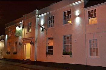 The Antrobus Hotel - Hotels with Pet Rooms in Salisbury