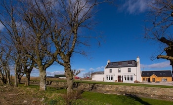 Aikenshill House - B&Bs with Pet Rooms in Ellon