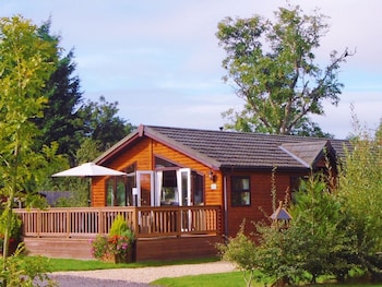 Abbey Lodge - Cabins & lodges with Pet Friendly Rooms in Shaftesbury