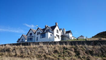 Bettyhill Hotel - Hotels with Pet Rooms in Thurso