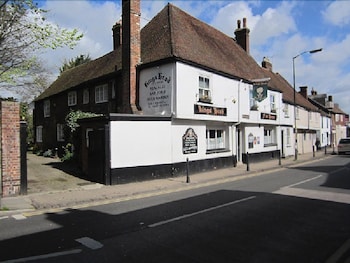 The King's Head - Inns with Pet Rooms in Canterbury