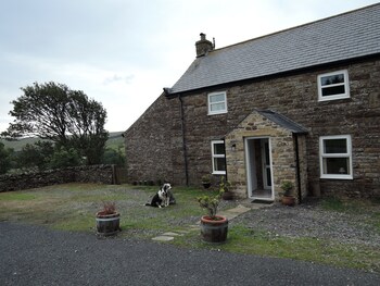 Sunrise - Cottages with Pet Rooms in Alston