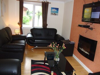 Angarrack - Cottages with Pet Friendly Rooms in Hayle