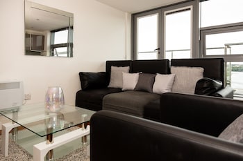 Alexander Apartments Limesquare - Guest houses with Pet Friendly Rooms in Newcastle-upon-Tyne