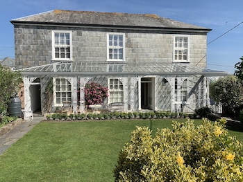 Coswarth House - B&Bs with Pet Rooms in Padstow