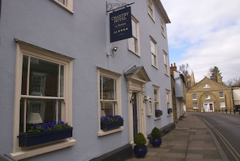 Chantry Hotel - Guest houses with Pet Rooms in Bury St Edmunds