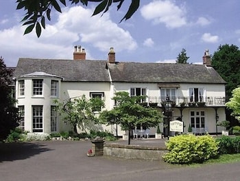 Farthings Hotel And Restaurant - Hotels with Pet Friendly Rooms in Taunton